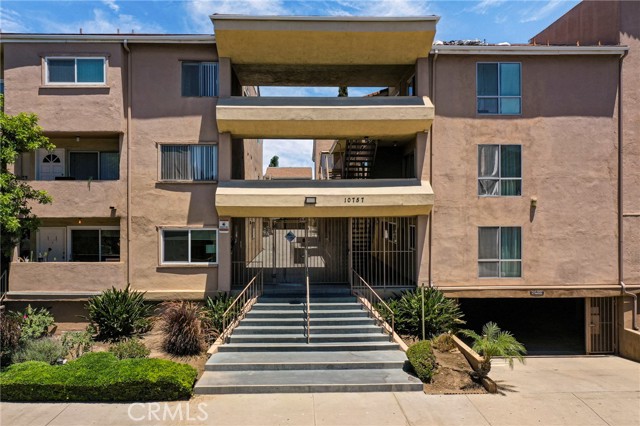 Property photo of 10757 Hortense ST
