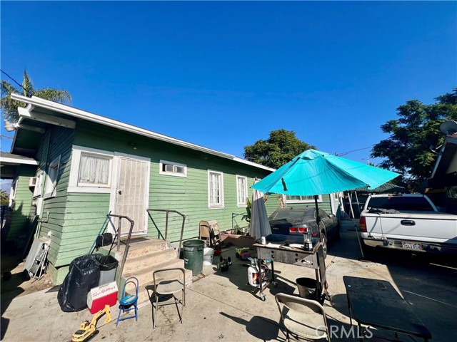 Property photo of 729 W Holt BL