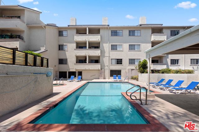 Property photo of 14050 Magnolia BL
