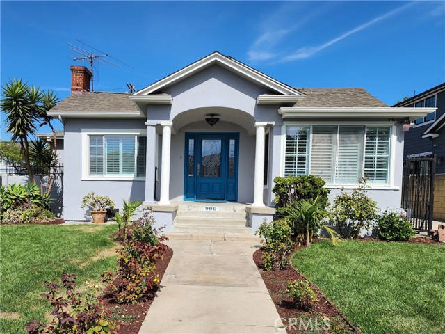 Property photo of 900 3rd AV