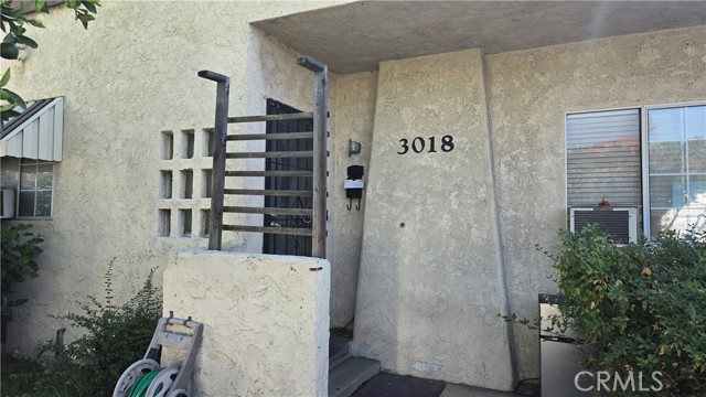 Property photo of 3018 Gage AV