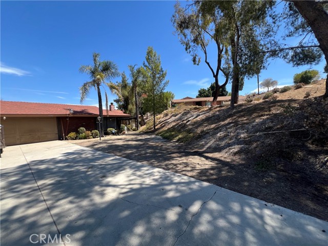 Property photo of 16186 Pick Pl