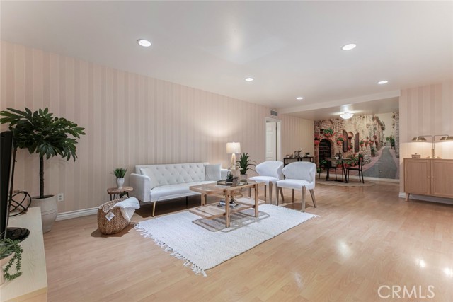 Property photo of 605 N Louise ST