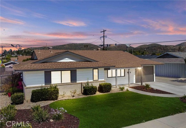 Property photo of 29460 Thornhill