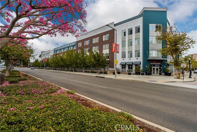 Property photo of 435 W Center Street Promenade