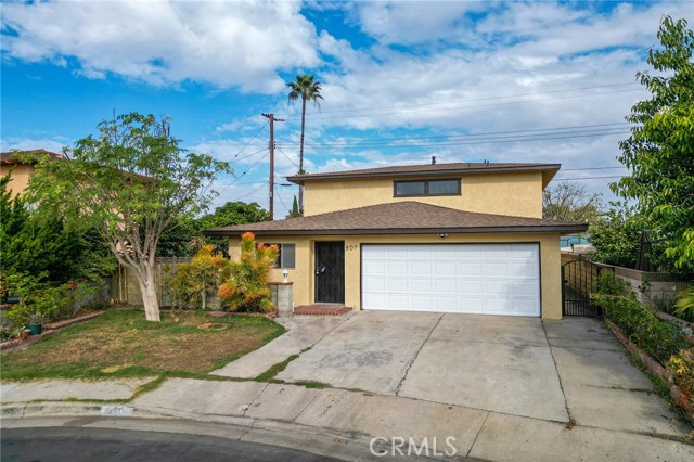 Property photo of 807 E Calbas