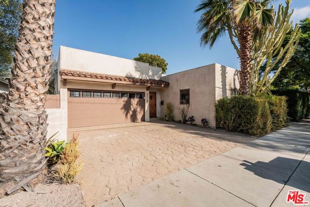 Property photo of 3718 S Barrington AV