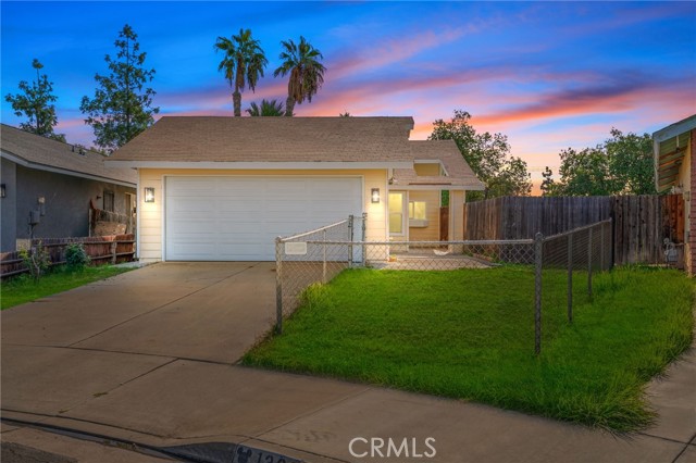 Property photo of 13981 Elmwood CT