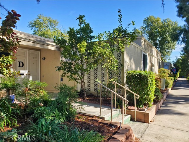 Property photo of 422 AVENIDA CASTILLA