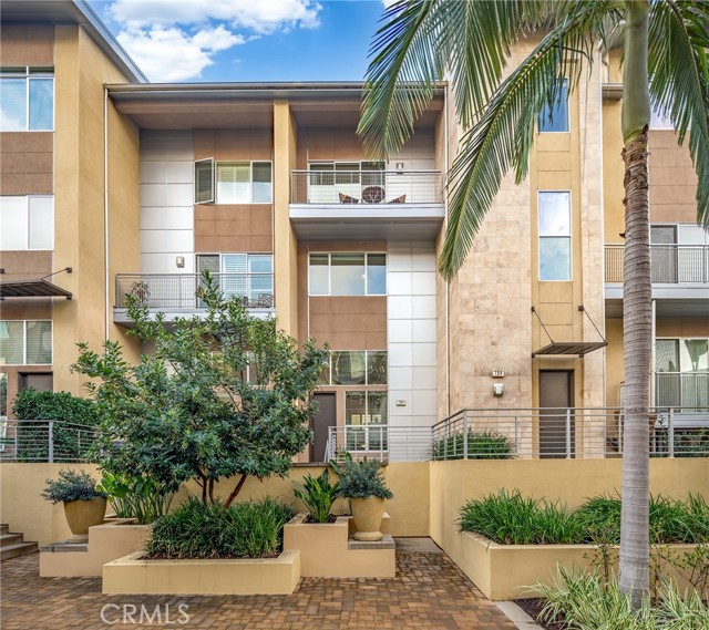 Property photo of 726 Rockefeller