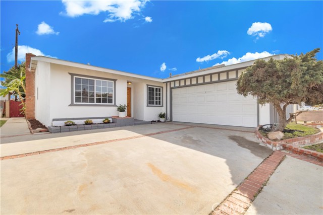 Photo of 23602 Nicolle