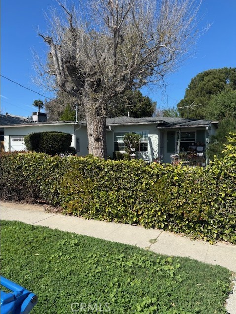 Property photo of 21011 Cohasset St