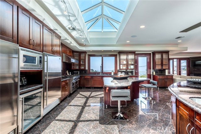 Property photo of 8835 Evanview DR