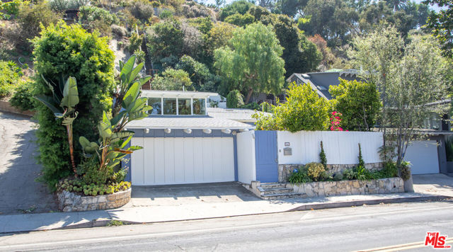 Property photo of 426 Entrada DR