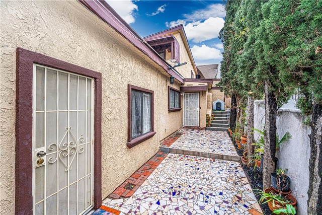 Property photo of 10334 Tujunga Canyon Blvd