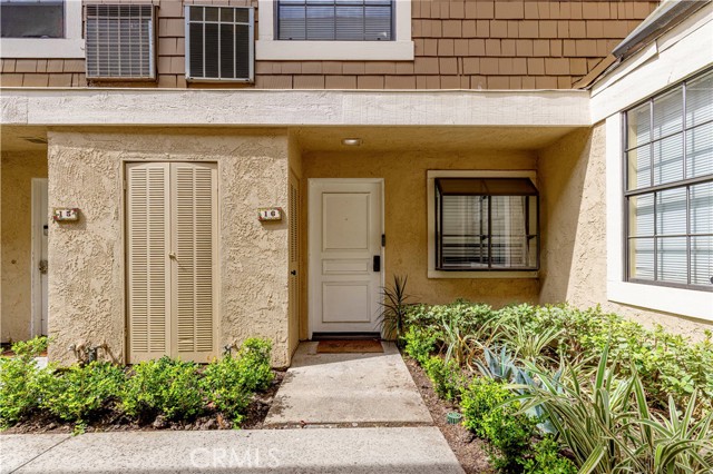 Property photo of 16 Lakepines