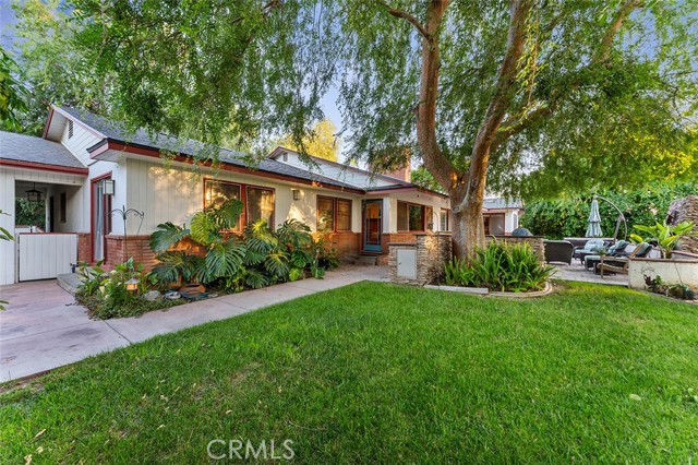 Property photo of 1940 Arroyo DR