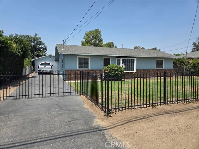 Property photo of 4249 Lindsay ST