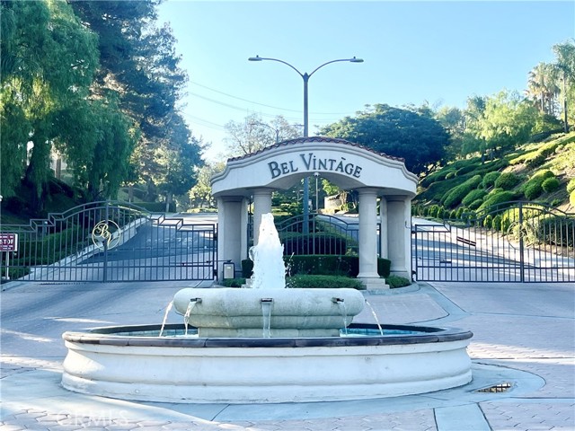 Property photo of 416 Calle Canela