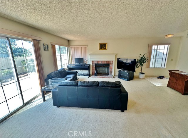 Property photo of 11083 Pacific ST