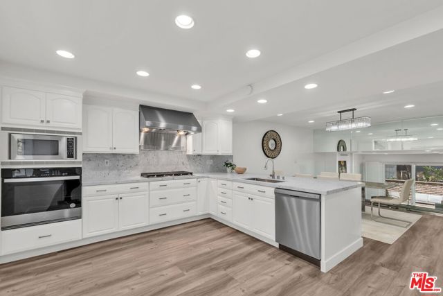 Property photo of 13224 Admiral AV