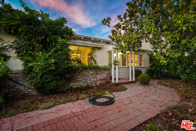 Property photo of 10941 Peach Grove ST