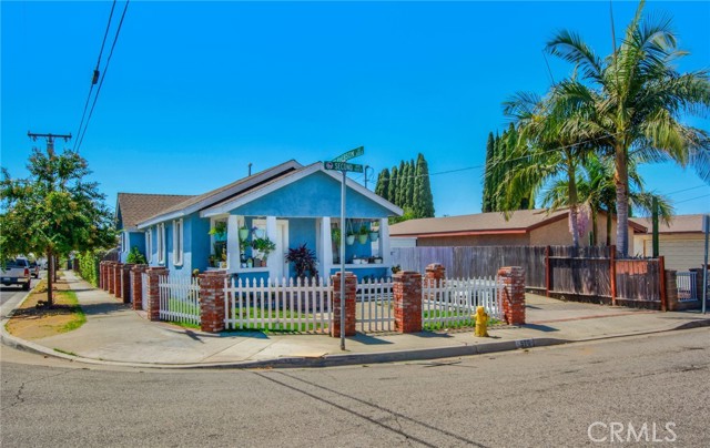 Property photo of 570 E 2nd AV