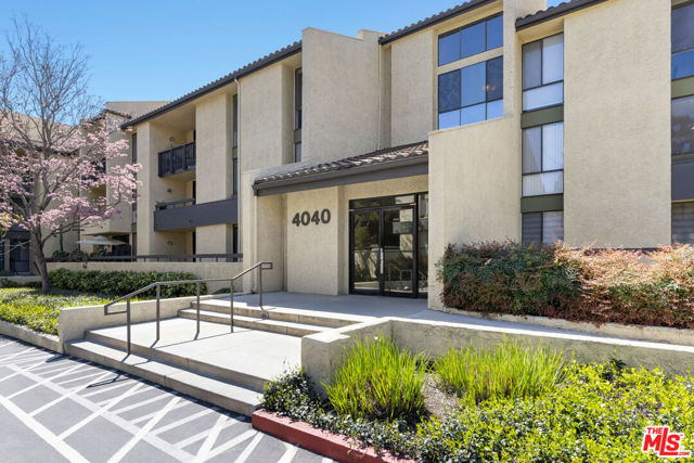 Property photo of 4040 Via Marisol