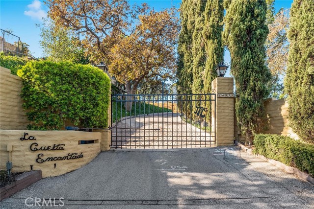 Property photo of 24971 KIT CARSON RD