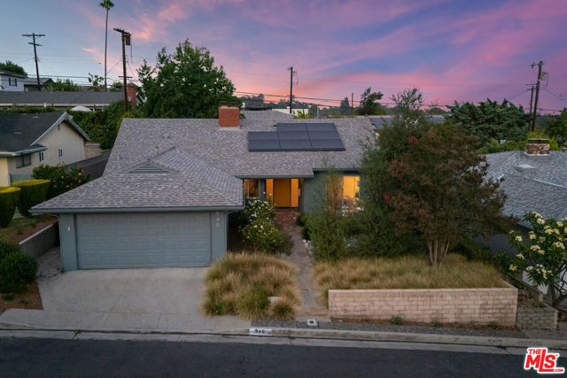 Property photo of 946 Larker AV