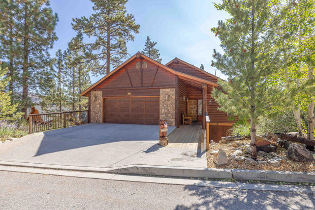 Property photo of 385 Sunrise WY