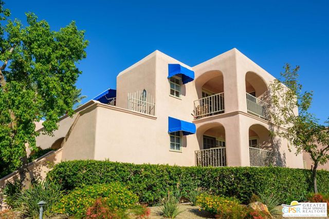 Property photo of 500 E Amado RD