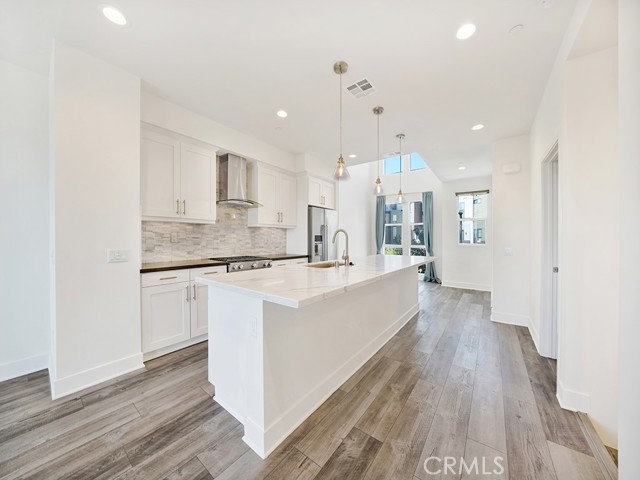 Property photo of 1658 Topanga