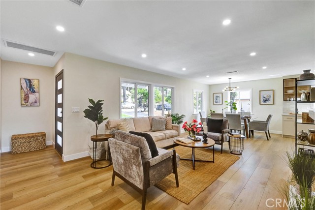 Property photo of 2614 Mary ST
