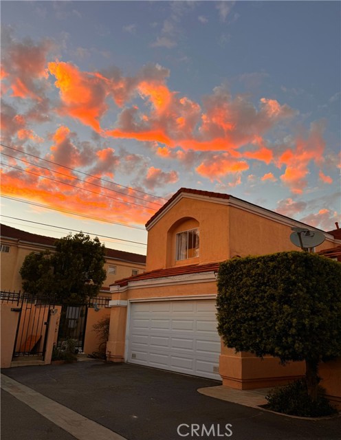 Property photo of 16001 S Vermont