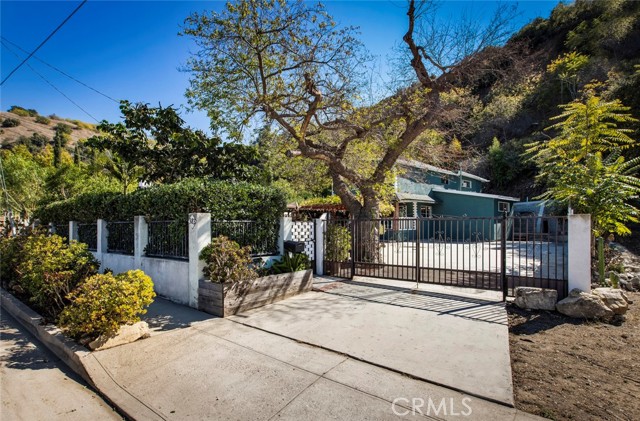 Photo of 383 S Avenue 52
