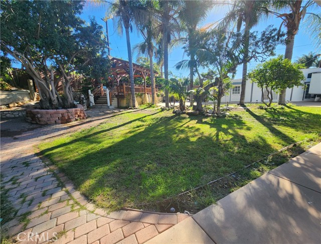 Property photo of 24092 Gemwood