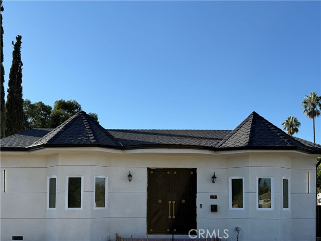 Property photo of 8149 Saint Clair AV