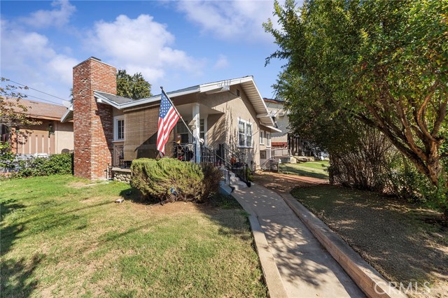 Property photo of 1800 N Avenue 55