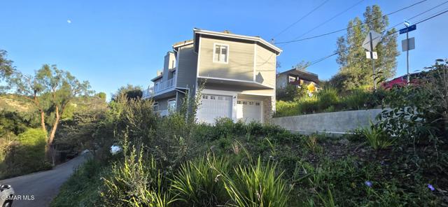 Property photo of 1988 Lookout DR