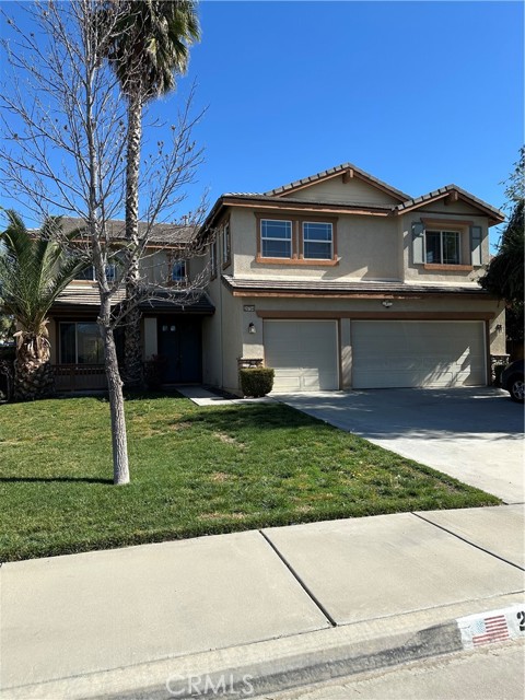 Property photo of 29794 Winter Hawk