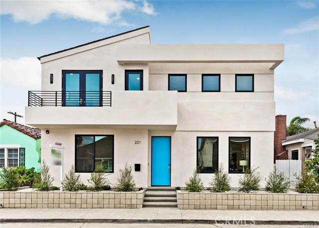 Property photo of 221 Attica