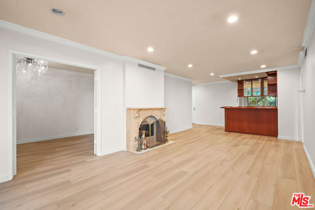 Property photo of 1010 N Kings RD