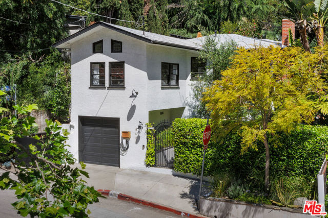 Property photo of 8421 Kirkwood DR