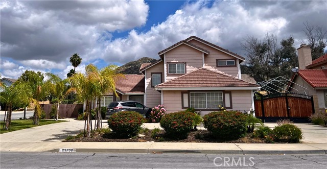 Property photo of 25708 Oak Ct