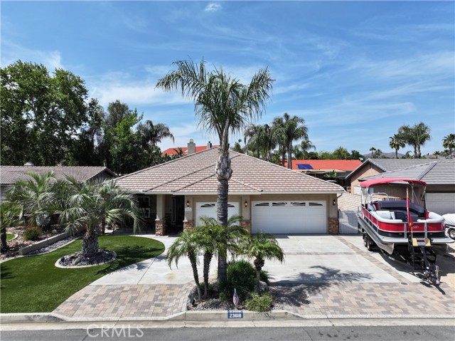 Property photo of 23618 Canyon Lake DR