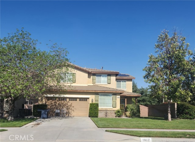 Property photo of 1802 Pummelo DR