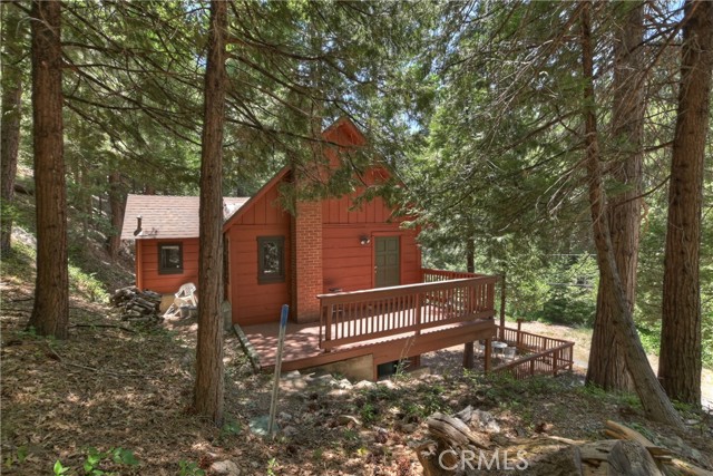 Property photo of 425 Blue Jay Canyon RD