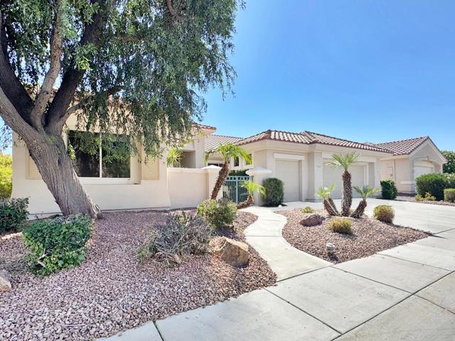Property photo of 35925 Rosemont DR