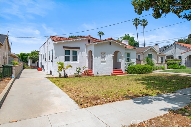 Property photo of 329 N Bushnell AV